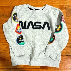 NASA Sweatshirt EUC size 3-4
